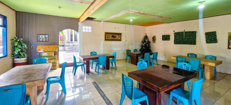 RedDoorz @ Hotel Gloria Borong图片