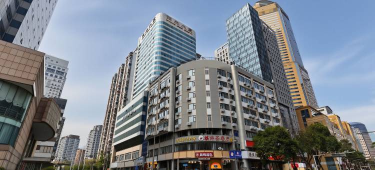 瑞季轻·居酒店(南京新街口上海路地铁站店)图片