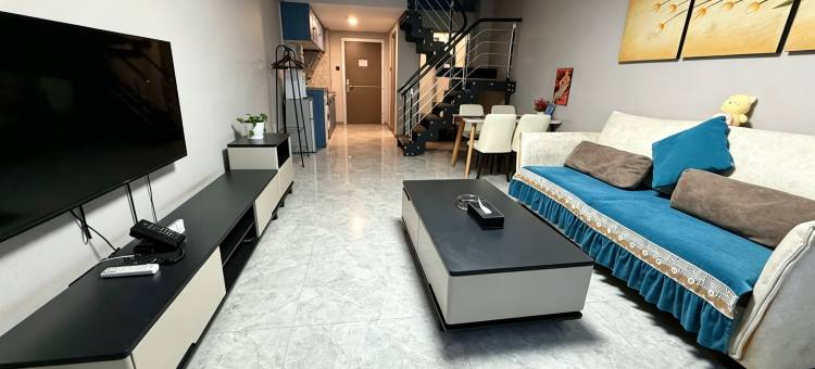 怡然loft民宿(中卫向阳步行街店)图片