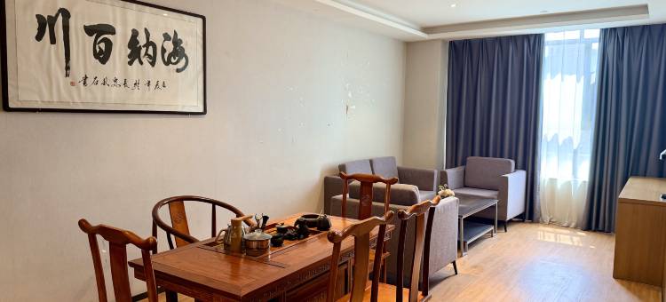 泊华酒店(西安泾渭车城花园店)图片