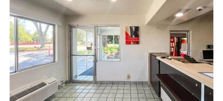 Studio 6 Suites Yreka CA图片