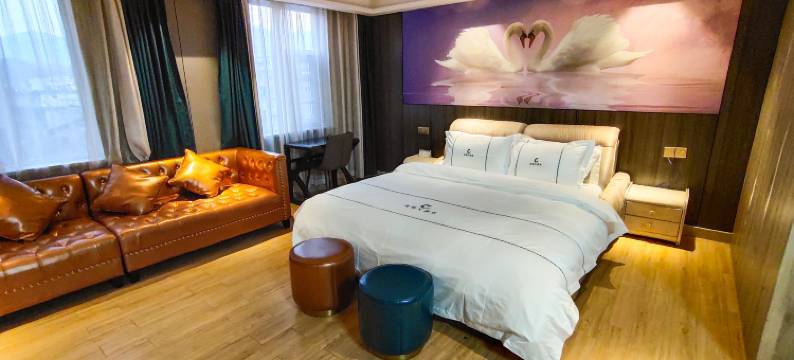 汉阴龙岗大酒店图片