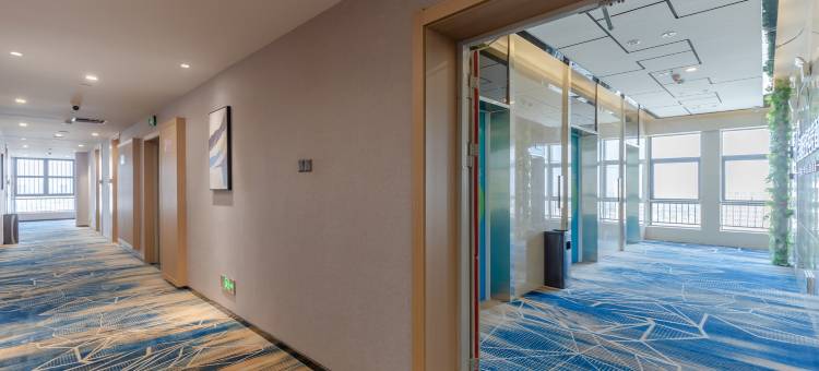 海豚轻住电竞酒店(合肥南翔汽车城店)图片