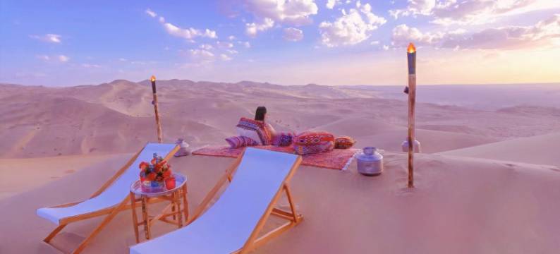 鸣山秘境·沙漠野奢宿集图片