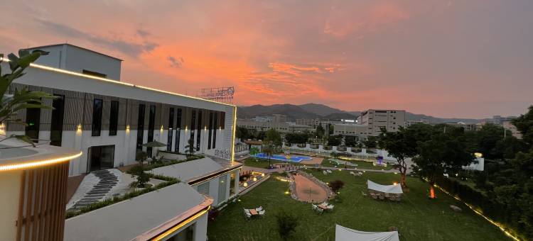 韶关艺家民宿(高铁站店)图片