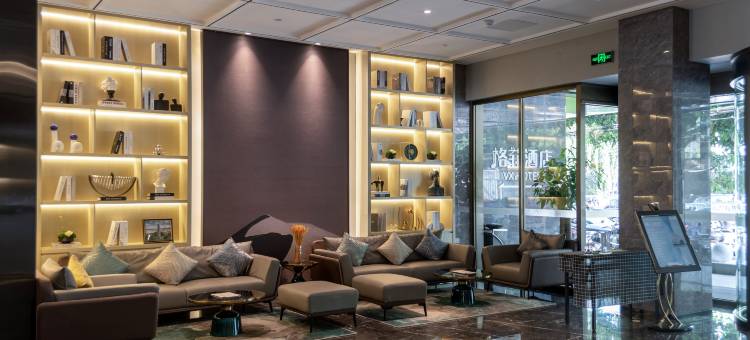 格菲南宁朝阳广场南湖公园酒店图片