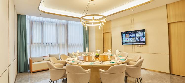 格兰云天·阅园博酒店(黄石华侨城恐龙奇域店)图片