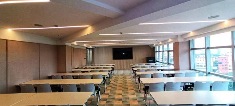 汉庭酒店(盐城金融城高铁站店)图片