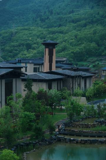 九寨绿发希尔顿度假酒店图片