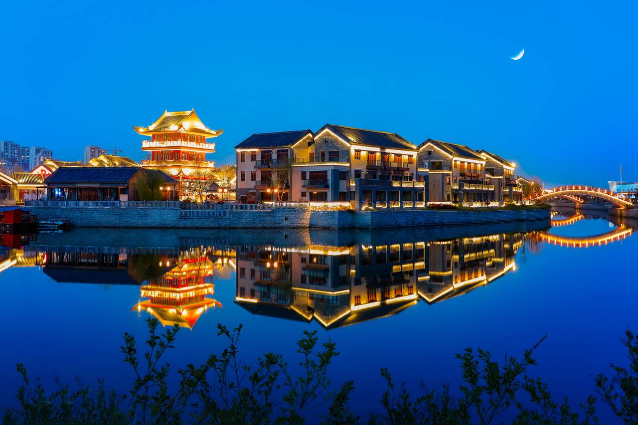 朵儿唱海湖庭院酒店(日照万平口开元森泊乐园店)图片