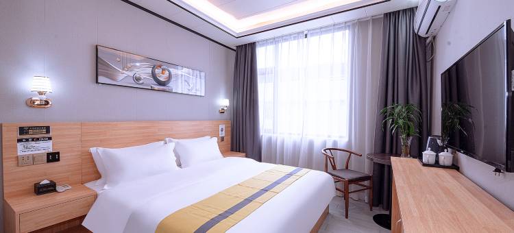 南宁峥峥商务酒店(九曲湾温泉度假村店)图片