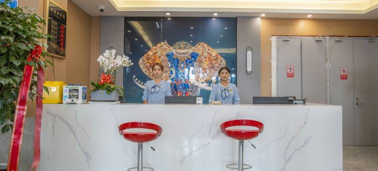 瑞禾森酒店(阿克苏太百购物中心店)图片