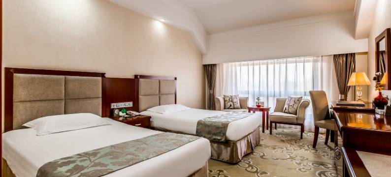 喜莱佳大酒店(承德避暑山庄店)图片