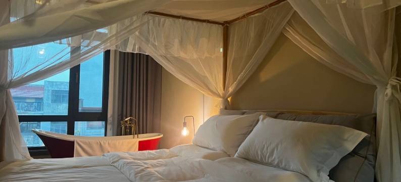 九涧畔淼悦泳池民宿图片