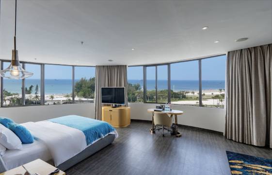 渡海楼酒店(北海银滩浴场店)