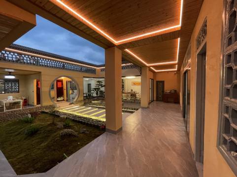 永定土楼80后筑民宿