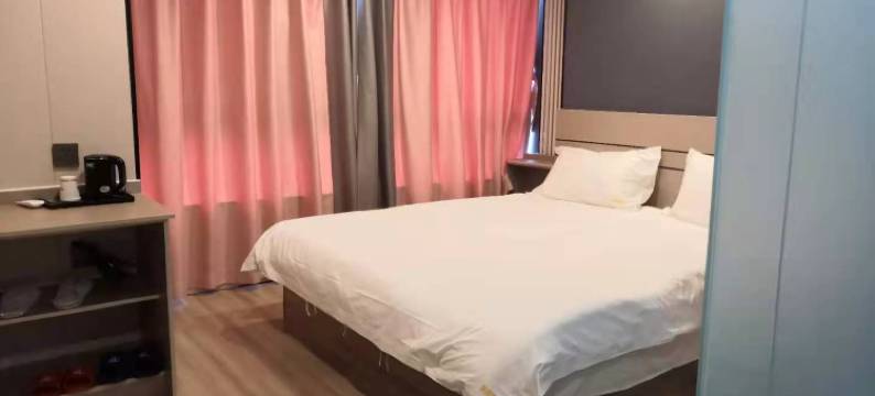 遇见巨幕影视酒店(安阳万达广场店)图片