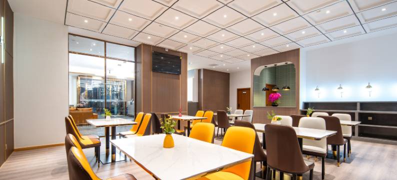 欧兰酒店(原点新城店)图片