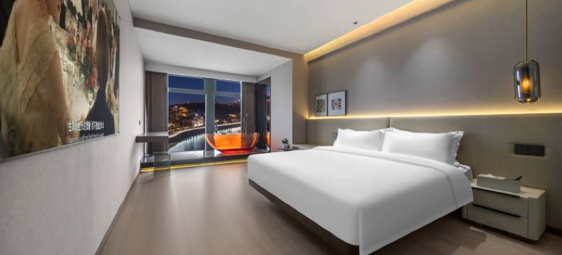 鑫山酒店(重庆观音桥北滨一路店)图片