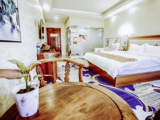 平果科炬大酒店(平果人民医院店)