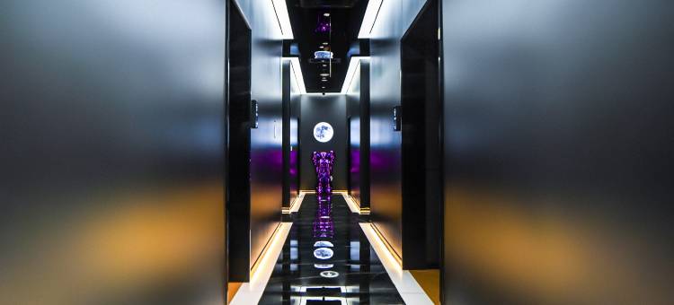 NB电竞酒店(济南大明湖泉城广场店)图片