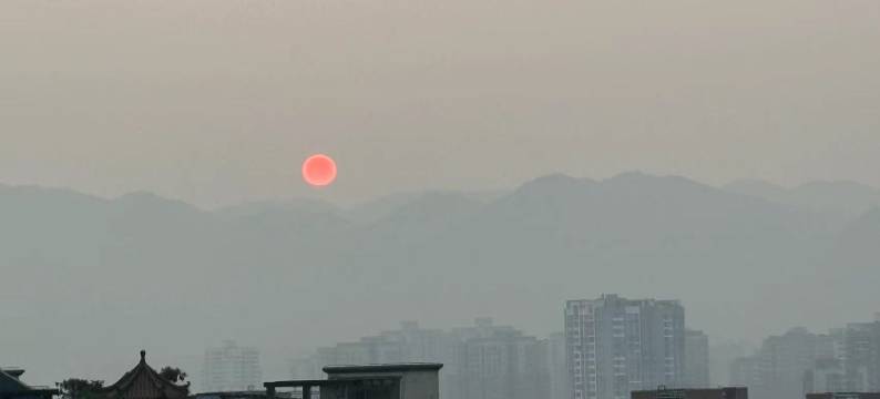 栖欢公寓酒店(重庆沙坪坝高铁站店)图片