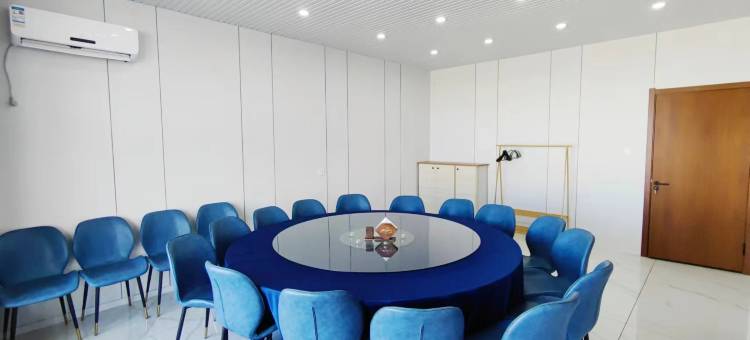 品悠然·鱼米乡里假日酒店图片