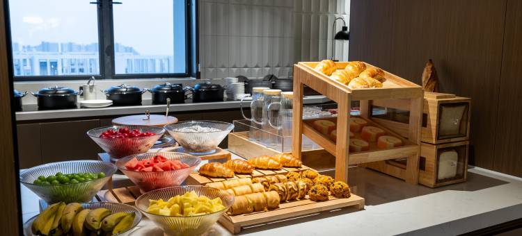 北海银滩大道亚朵酒店图片