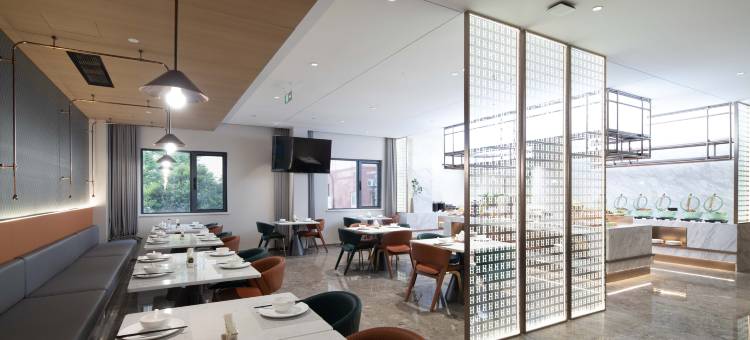 H水晶酒店(西安高新软件新城国际会议中心店)图片