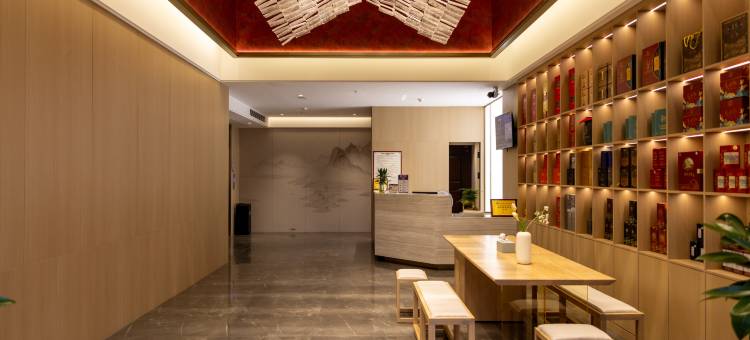 自贡翔桂海棠酒店(万达广场店)图片