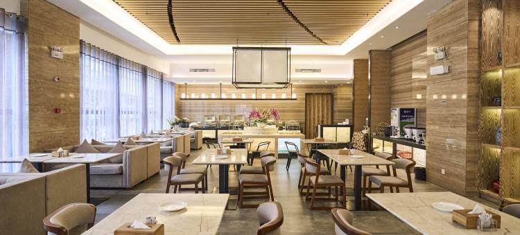 柳州宜家紫荆花酒店(雀儿山公园店)图片