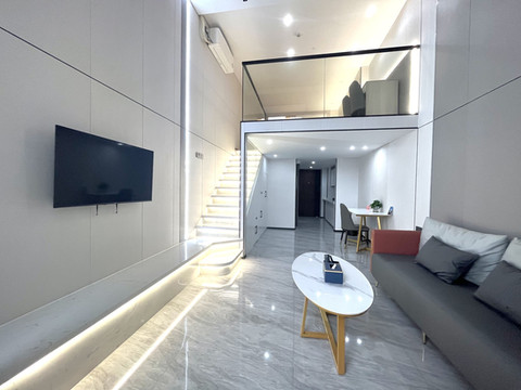 壹家公寓(江门东站江海万达广场店)