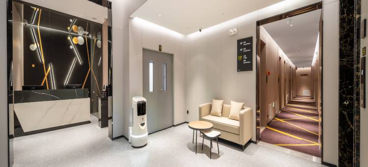 IU酒店(平凉解放路店)图片