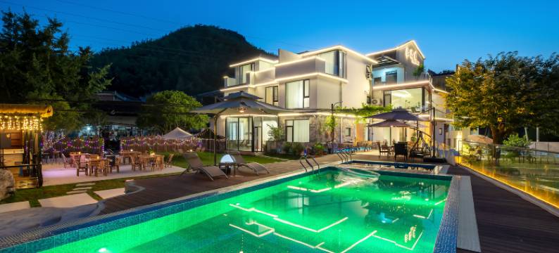 泾县月亮湾云隐里民宿(皖南川藏线店)图片