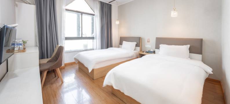 龙门驿栈宾馆(南京南站双龙大道地铁站店)图片