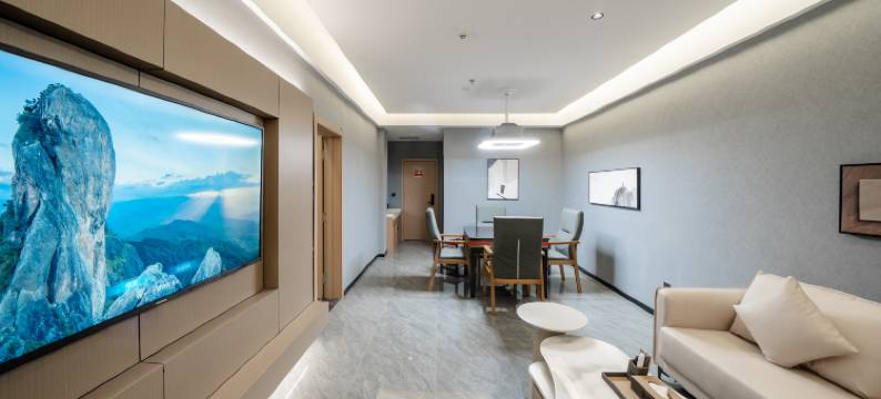 逸竞电竞酒店(类乌齐店)图片