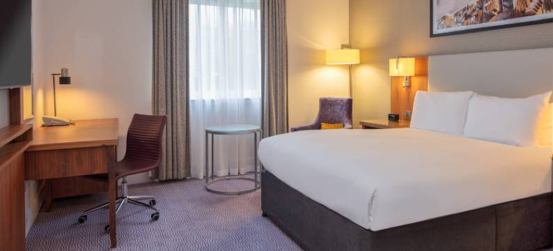 爱丁堡机场希尔顿逸林酒店(DoubleTree by Hilton Edinburgh Airport)图片