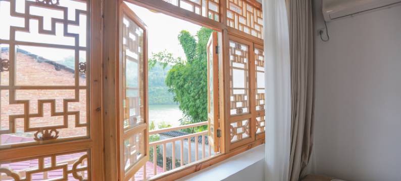 石泉红柿子民宿(后柳镇店)图片