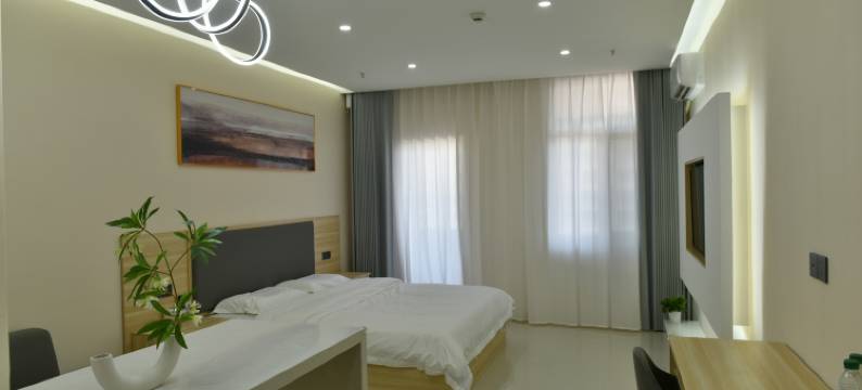 花石间.智能影音轻奢民宿(海滨浴场大学城店)图片