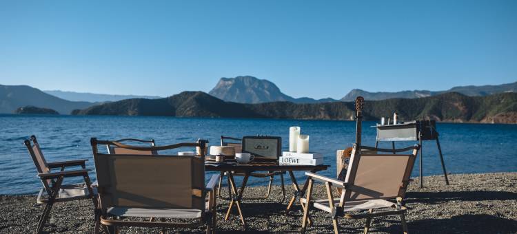 汀水岸丨圣托里尼日落湖景花园设计师度假酒店(泸沽湖店)图片