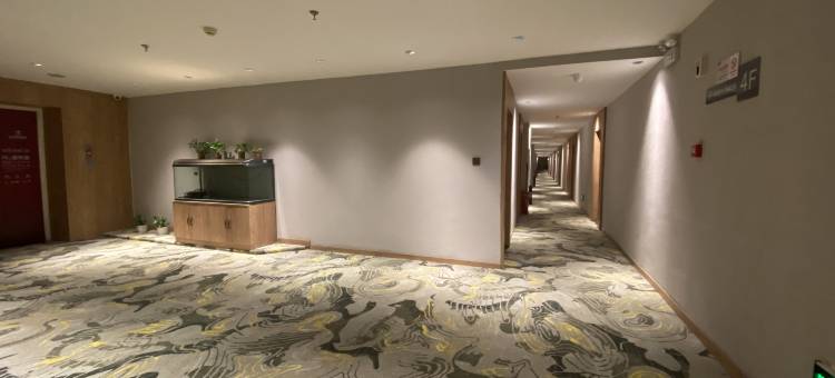 都市118精选酒店(西安含光南路吉祥村地铁站店)图片
