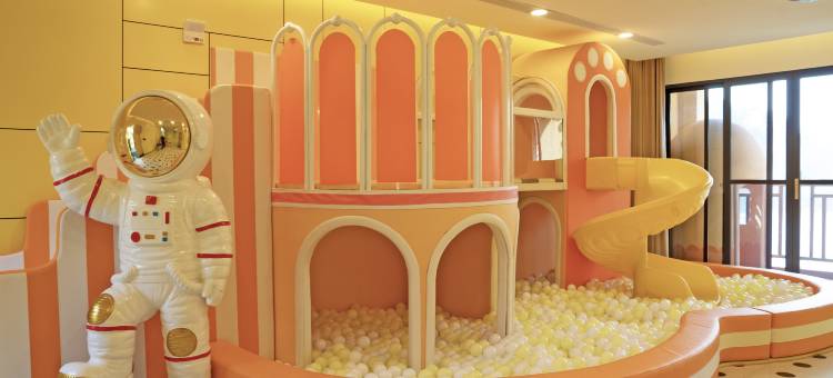 清江湾·三峡长颈鹿乐园酒店图片