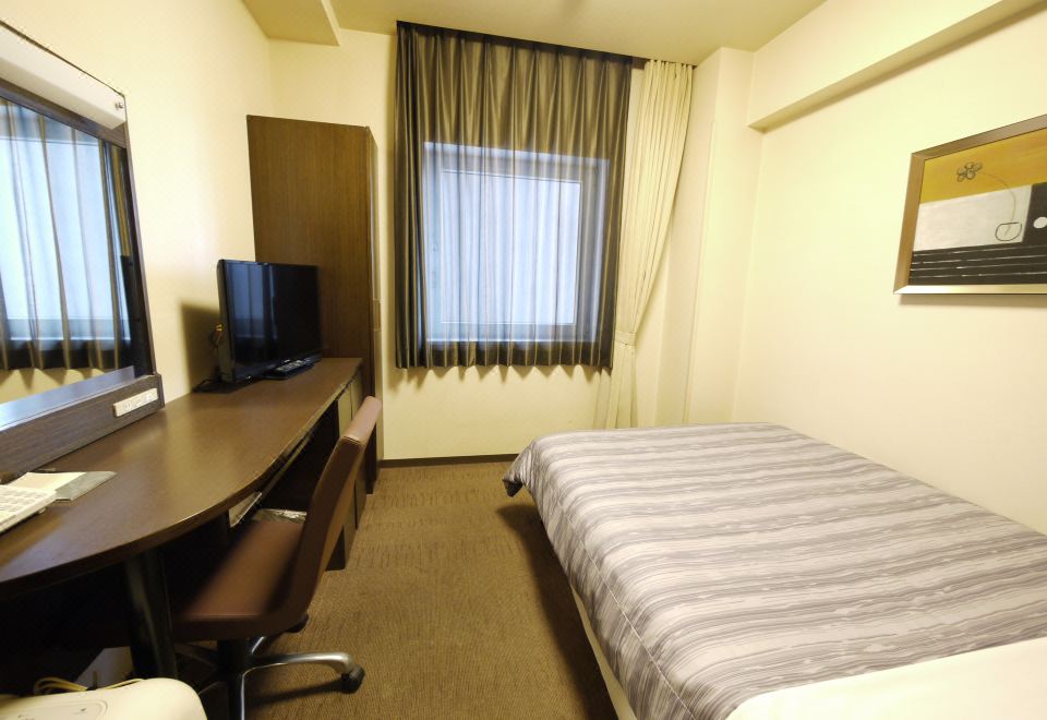 Hotel Route-Inn Chitose EkimaeHotel Overview