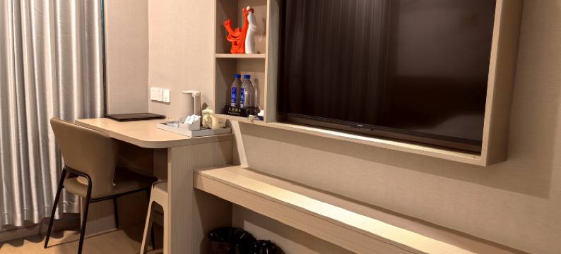 深圳紫隆酒店(水贝珠宝城洪湖地铁站店)图片