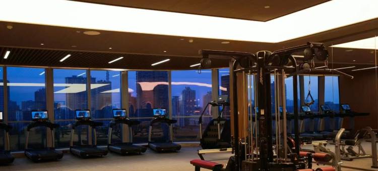 珀莱白金BOLAI BAIJIN HOTEL酒店(提前预约机场接三江商贸城店)(BOLAI BAIJIN HOTEL)图片