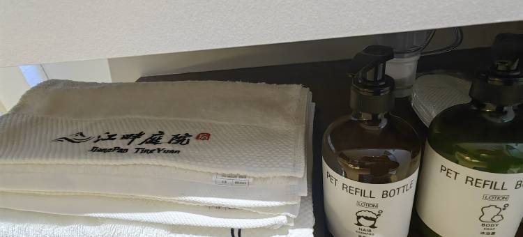 江畔庭院民宿(勐烈湖湿地公园店)图片