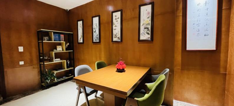 赣州逸豪酒店(江南宋城步步高新天地店)图片