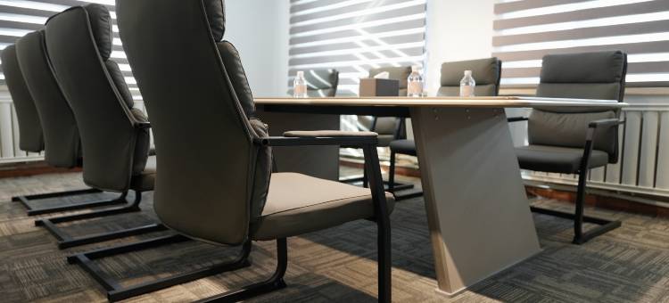 百合培训中心酒店(沈阳北站中医药大学地铁站店)图片