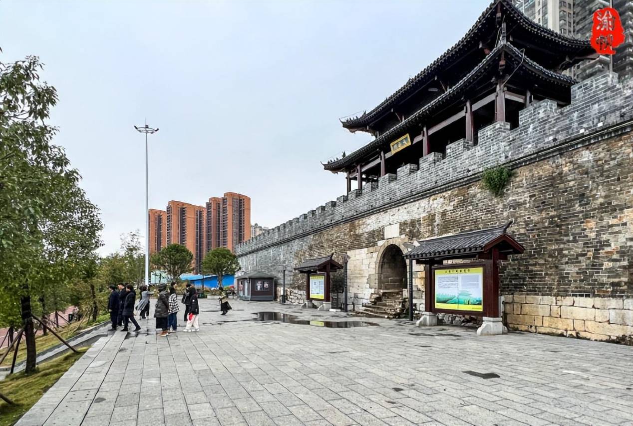 雅美途酒店(贵港高铁站东湖公园店)图片