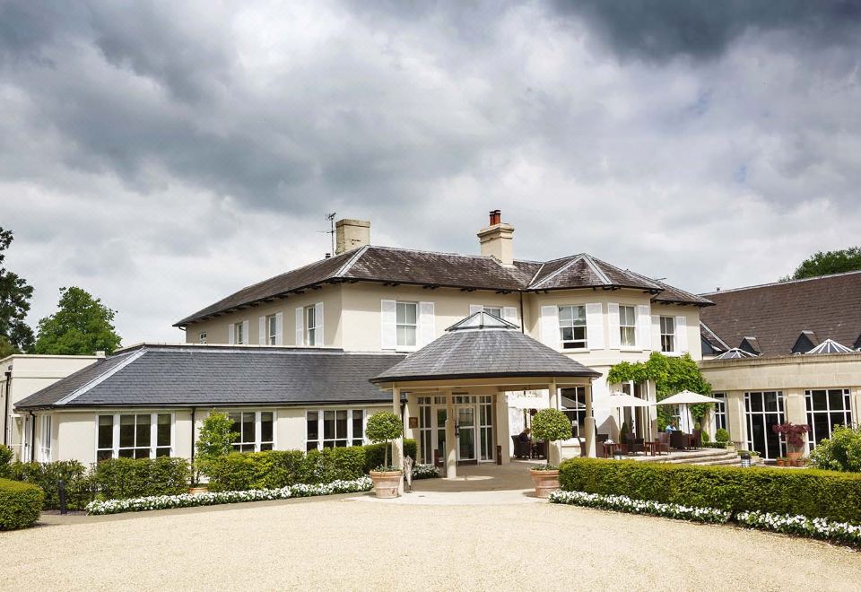 The Vineyard Hotel & Spa Over view